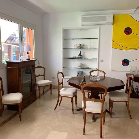 Con Piscina A 50 M De La Playa . Hébergement de vacances *